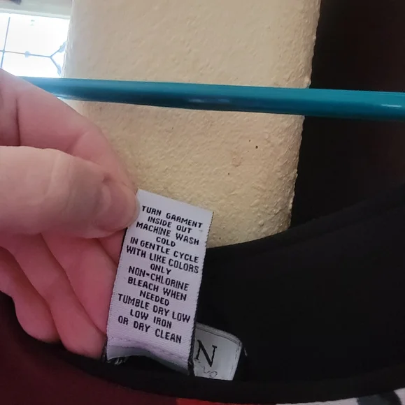 Dark Burgundy Floral Dress - Picture 5 of 5